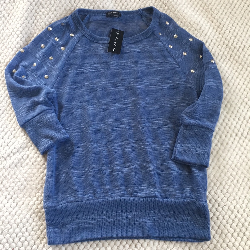 Knitted shirt/sweater